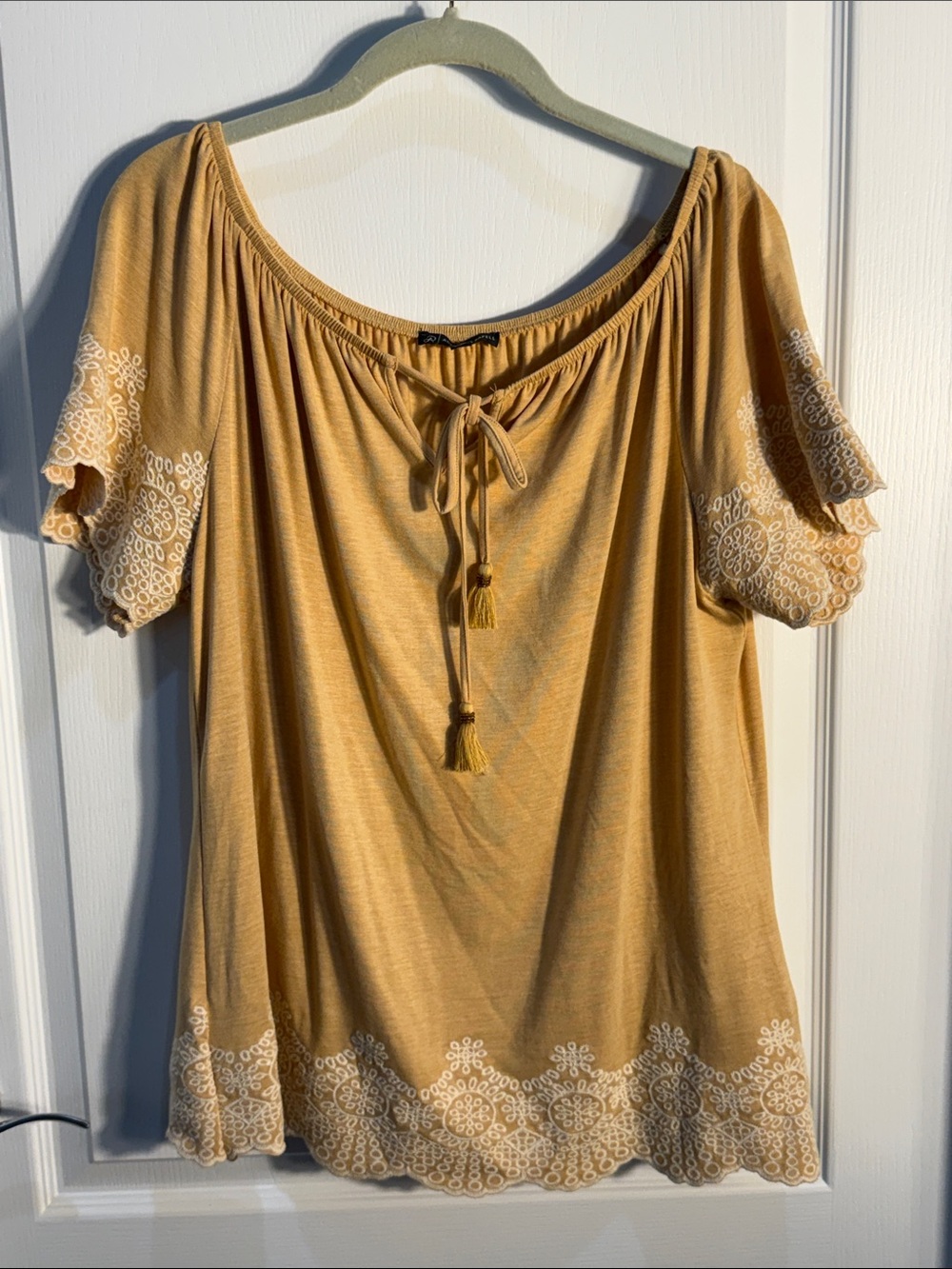 Adrianna Papell Mustard Embroidered Peasant Blouse Off-Shoulder Size M